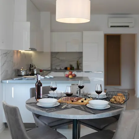 Premium Kanat 4 With Beautiful Sea View Apartment *